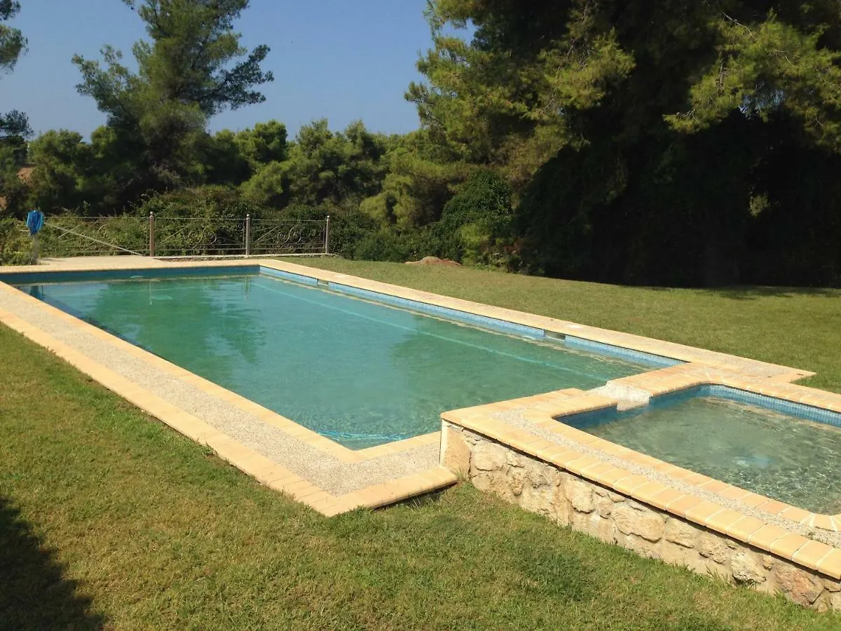 Case de vacanță Luxurious Stone House Villa Siviri