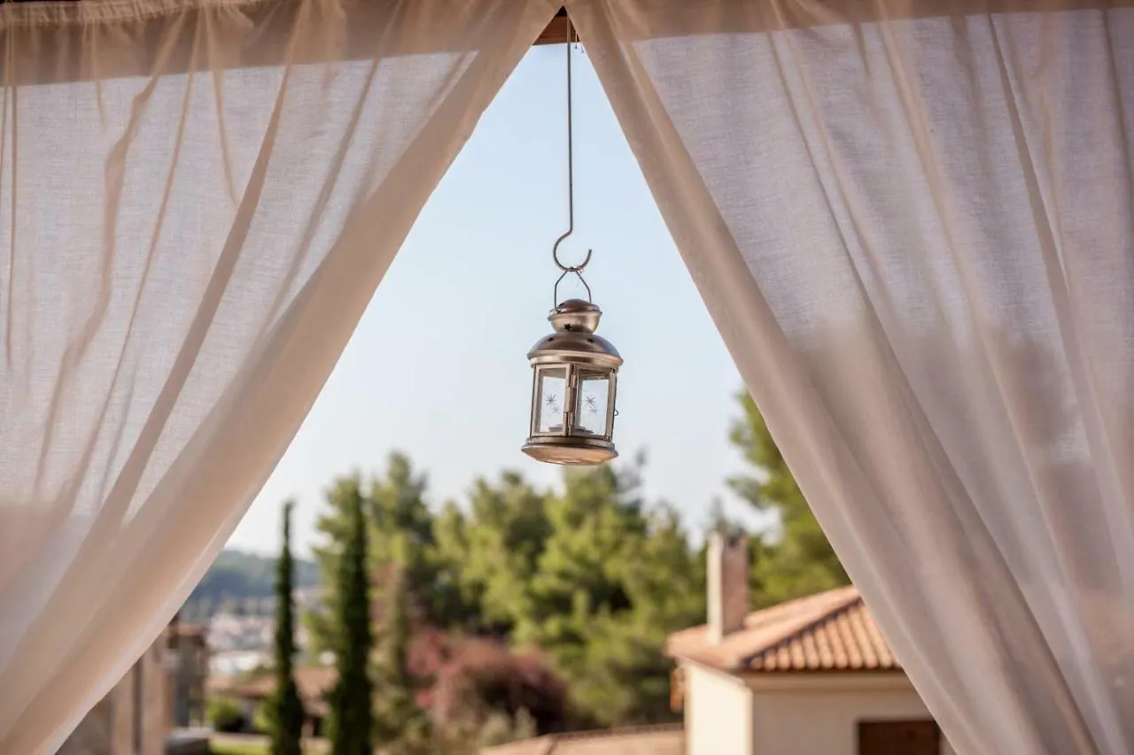 Luxurious Stone House Villa Siviri